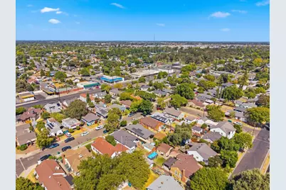 130 E Sonoma Avenue, Stockton, CA 95204 - Photo 36