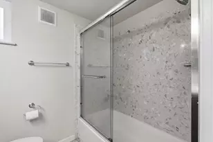 130 E Sonoma Ave, Stockton, CA 95204 - Photo 16
