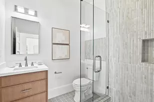 2504 N St, Sacramento, CA 95816 - Photo 30