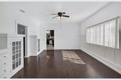 591 Redwood Avenue, Sacramento, CA 95815 - Photo 12