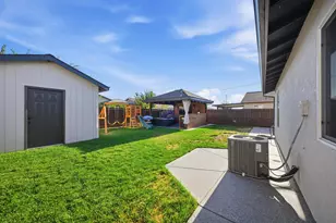 756 Brianne Ct, Merced, CA 95341 - Photo 14