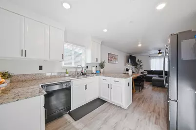 756 Brianne Court, Merced, CA 95341 - Photo 6