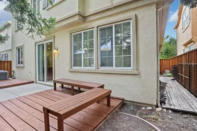 10910 Peony Place Drive, Stockton, CA 95209 - Photo 36