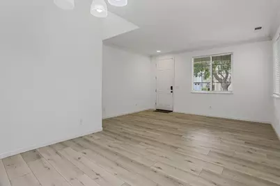 10910 Peony Place Drive, Stockton, CA 95209 - Photo 6