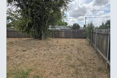 7418 Carella Drive, Sacramento, CA 95822 - Photo 18