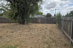 7418 Carella Dr, Sacramento, CA 95822 - Photo 18