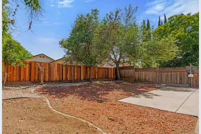 132 Henry Court, Tracy, CA 95376 - Photo 20