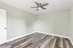 6241 Riverside Blvd, Sacramento, CA 95831 - Photo 24