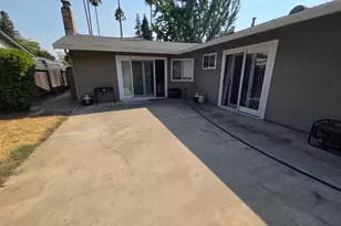9236 Premier Way, Sacramento, CA 95826 - Photo 14