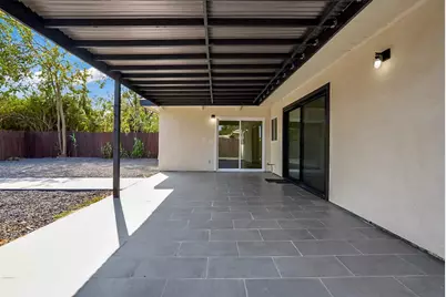 1546 Bedford Avenue, Modesto, CA 95351 - Photo 20