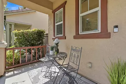 1708 N Parkway Drive, Folsom, CA 95630 - Photo 2