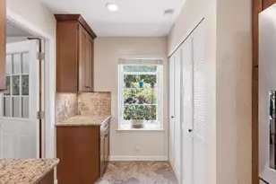 2439 Bay Meadows Cir, Pleasanton, CA 94566 - Photo 8
