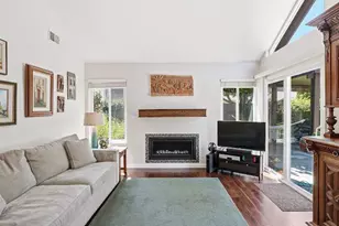 2439 Bay Meadows Cir, Pleasanton, CA 94566 - Photo 10