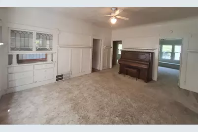 211 Orange Avenue, Modesto, CA 95350 - Photo 14