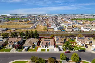 645 Fribourg Ln, Manteca, CA 95337 - Photo 46