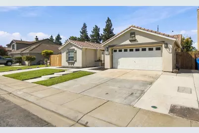 645 Fribourg Lane, Manteca, CA 95337 - Photo 2