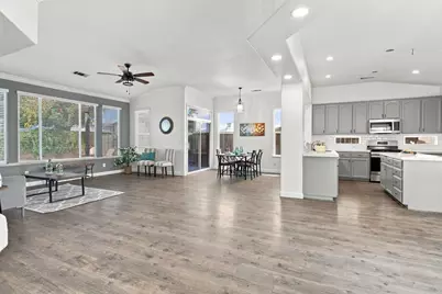 645 Fribourg Lane, Manteca, CA 95337 - Photo 8