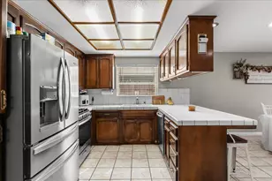 1875 Shadyside Ct, Oakdale, CA 95361 - Photo 12