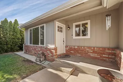 2223 W Elm Street, Lodi, CA 95242 - Photo 2