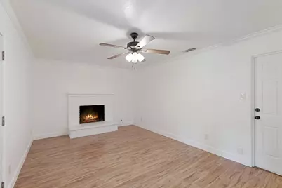2223 W Elm Street, Lodi, CA 95242 - Photo 16