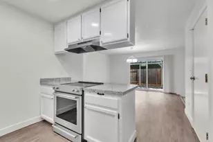 6910 Folsom Oaks Ct, Granite Bay, CA 95746 - Photo 18