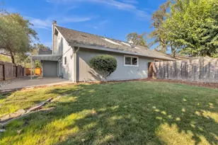 6910 Folsom Oaks Ct, Granite Bay, CA 95746 - Photo 8