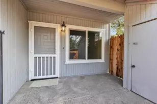 6910 Folsom Oaks Ct, Granite Bay, CA 95746 - Photo 4