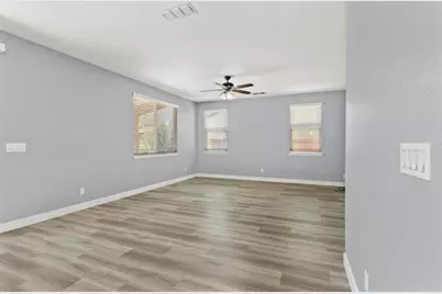 9540 Moss Hill Way, Sacramento, CA 95829 - Photo 22