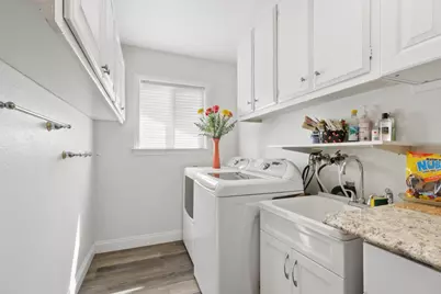 6406 Rolling Way, Carmichael, CA 95608 - Photo 22