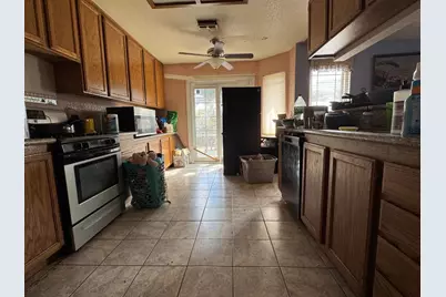 8441 Auberry Drive, Sacramento, CA 95828 - Photo 4