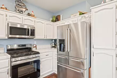7924 Symington Way, Sacramento, CA 95829 - Photo 10