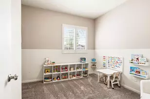 7924 Symington Way, Sacramento, CA 95829 - Photo 12