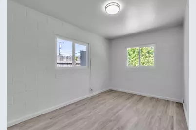 5641 James Way, Sacramento, CA 95822 - Photo 16