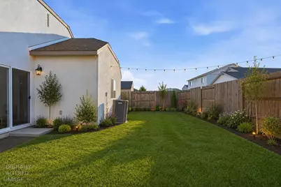 927 Grimsby Lane, Patterson, CA 95363 - Photo 38