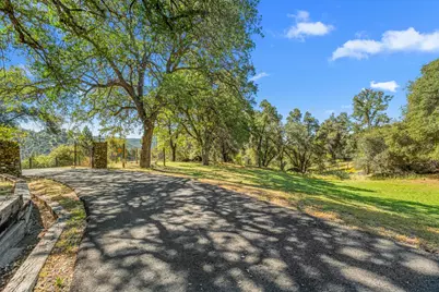 5411 Oak Leaf Circle, Placerville, CA 95667 - Photo 8