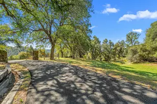 5411 Oak Leaf Cir, Placerville, CA 95667 - Photo 8