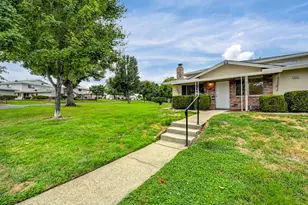 3553 Opal Dr, Auburn, CA 95602 - Photo 2