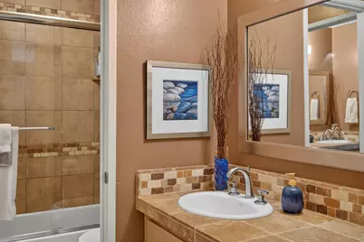 5222 Lake Knoll Lane, Fair Oaks, CA 95628 - Photo 28