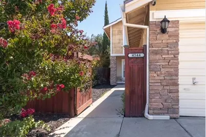 4544 Winter Oak Way, Antelope, CA 95843 - Photo 10