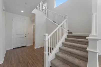 2432 Middlebury Dr, Lathrop, CA 95330 - Photo 6