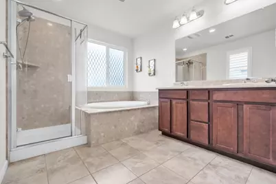 393 Uccello Way, Sacramento, CA 95835 - Photo 16