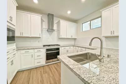 10515 Tenor Way, Elk Grove, CA 95757 - Photo 6