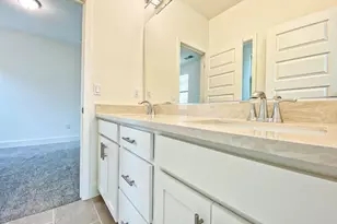 10515 Tenor Way, Elk Grove, CA 95757 - Photo 14