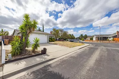 4400 Blanc Court, Oakley, CA 94561 - Photo 4
