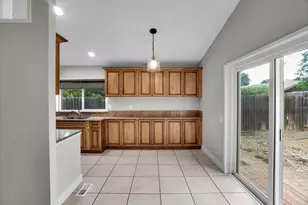 1304 Monroe Ct, Woodland, CA 95776 - Photo 6