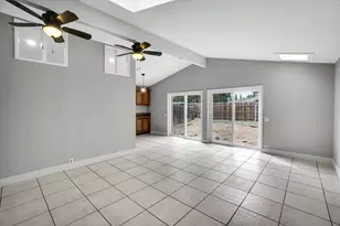 1304 Monroe Ct, Woodland, CA 95776 - Photo 4