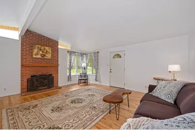 4933 Saint Lynn Lane, Carmichael, CA 95608 - Photo 8