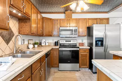 7144 Woodmore Oaks Drive, Citrus Heights, CA 95610 - Photo 2