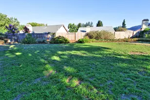 8926 Willowspring Ct, Elk Grove, CA 95758 - Photo 42