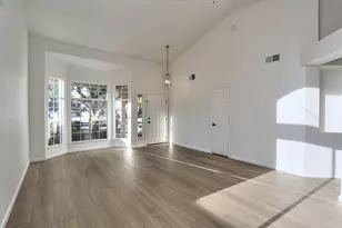 8926 Willowspring Ct, Elk Grove, CA 95758 - Photo 6